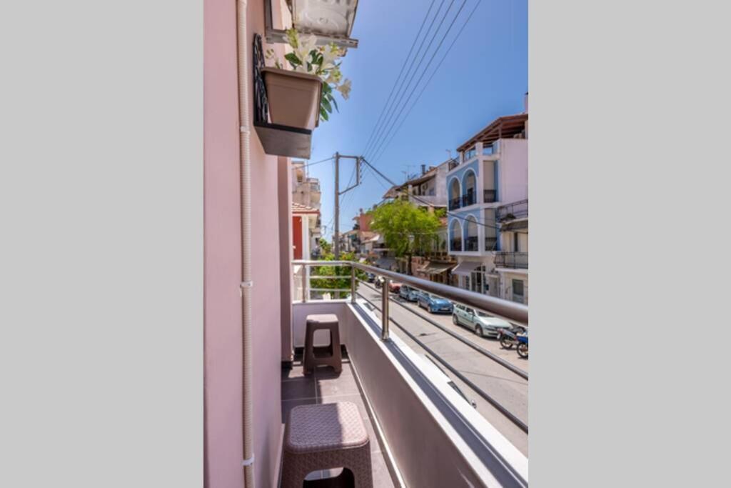 Dennis City Center Elegant Apartment Zakynthos Town Luaran gambar