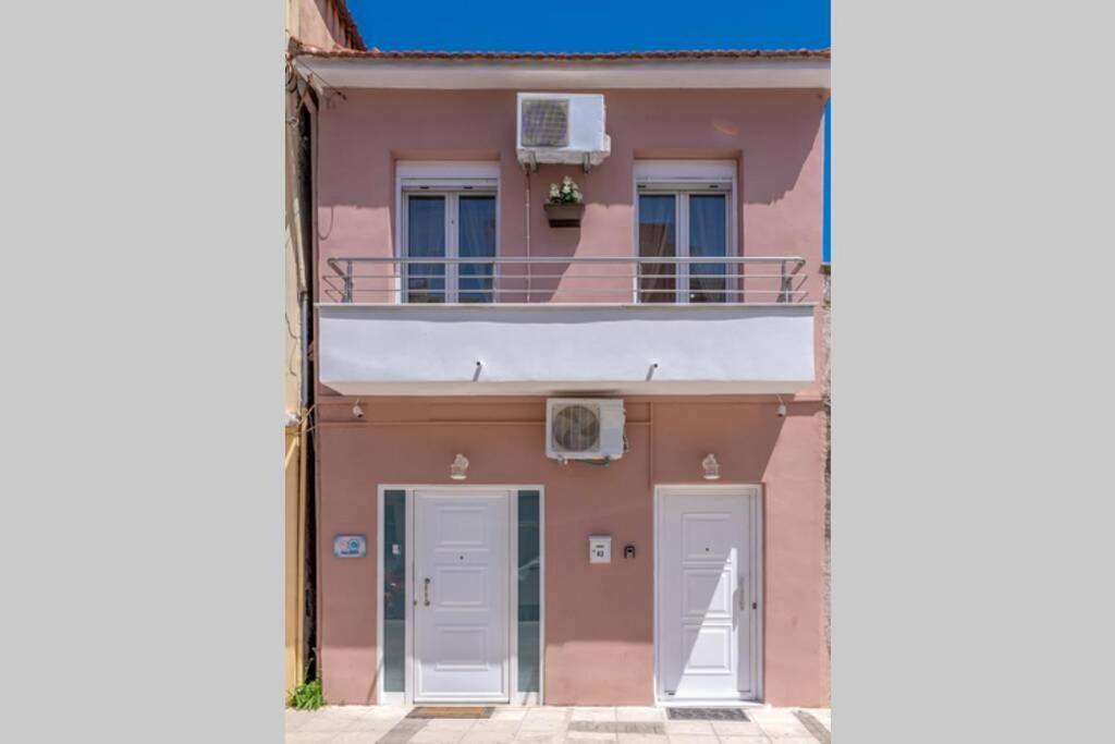 Dennis City Center Elegant Apartment Zakynthos Town Luaran gambar