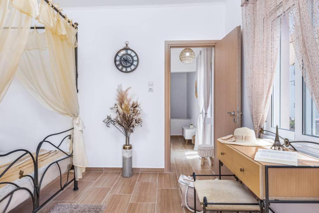 Dennis City Center Elegant Apartment Zakynthos Town Luaran gambar