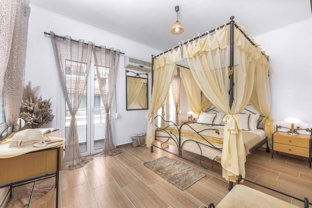 Dennis City Center Elegant Apartment Zakynthos Town Luaran gambar