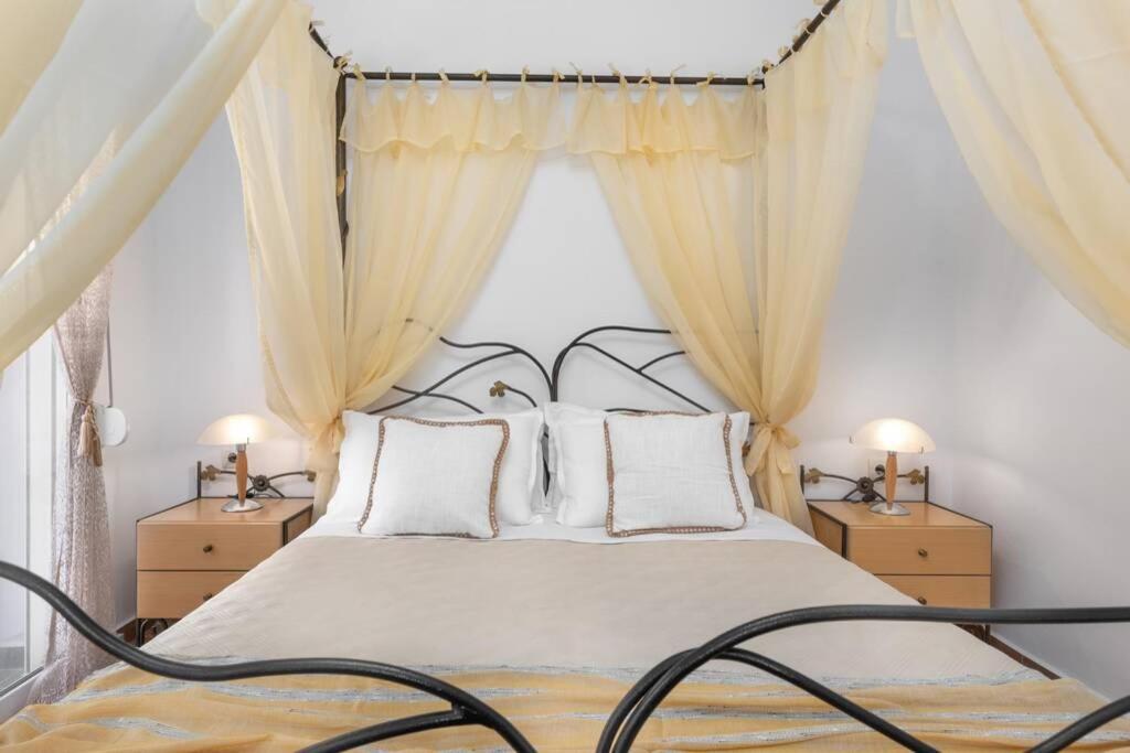 Dennis City Center Elegant Apartment Zakynthos Town Luaran gambar