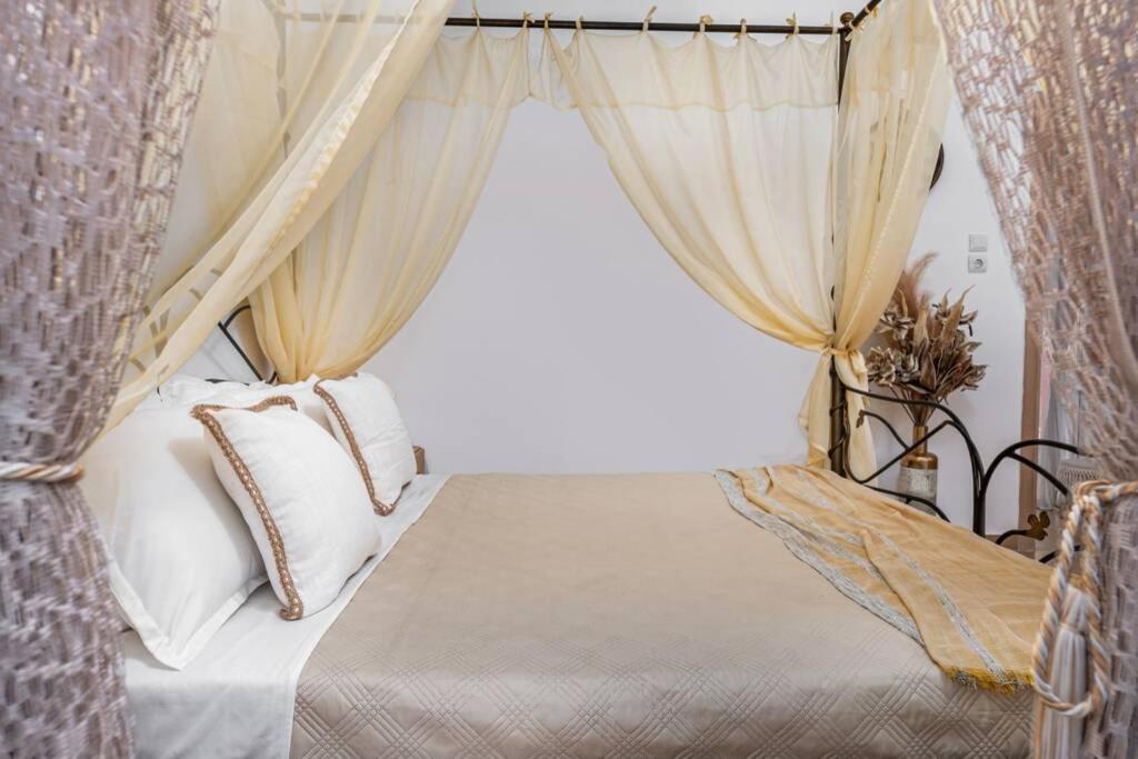 Dennis City Center Elegant Apartment Zakynthos Town Luaran gambar