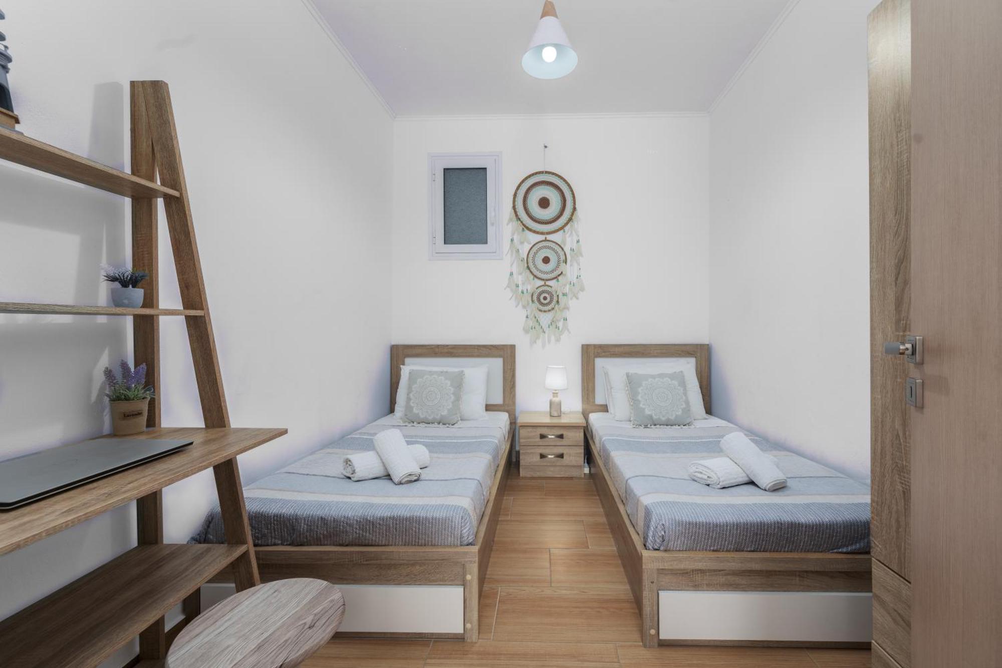 Dennis City Center Elegant Apartment Zakynthos Town Luaran gambar