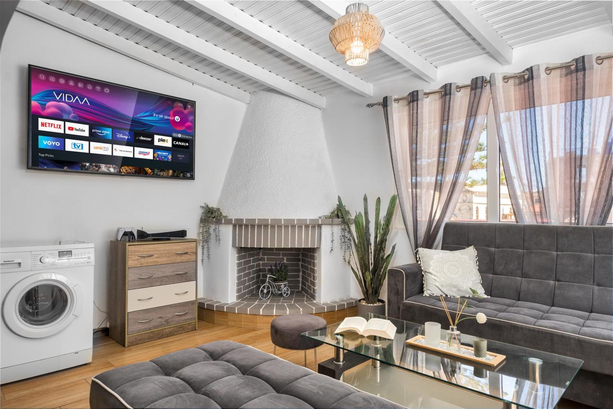 Dennis City Center Elegant Apartment Zakynthos Town Luaran gambar